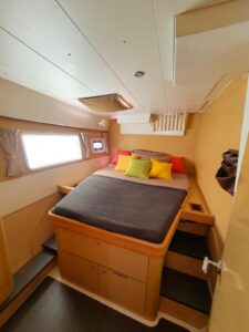 2014 Lagoon 421 catamaran for sale - photo 10