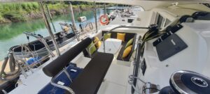 2014 Lagoon 421 catamaran for sale - photo 22