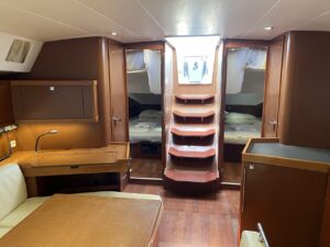 2014 Oceanis 45 sailing yacht for sale - Interior image
