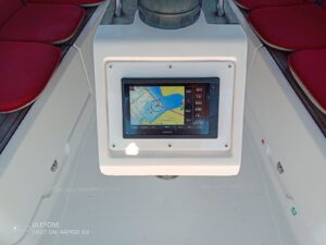 2015 Bavaria Cruiser 41 sailing yacht for sale - photo 19