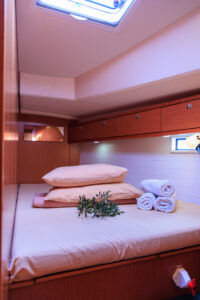 2015 Bavaria Cruiser 46 sailing yacht for sale - photo 16