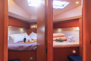 2015 Bavaria Cruiser 46 sailing yacht for sale - photo 4