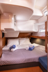 2015 Bavaria Cruiser 51 sailing yacht for sale - photo 2