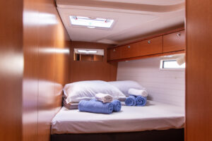 2015 Bavaria Cruiser 51 sailing yacht for sale - photo 4