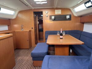 2015 Bavaria Cruiser 51 sailing yacht for sale - Interior image