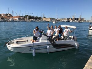 2015 Beneteau Flyer 6 motor yacht for sale - photo 6