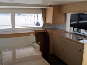2015 Lagoon 450 Fly catamaran for sale - photo 10
