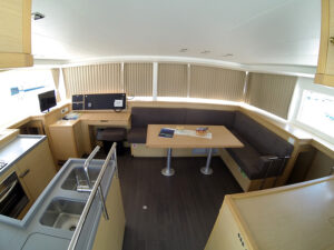 2015 Lagoon 450 catamaran for sale - Interior image