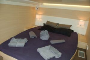 2015 Lagoon 620 catamaran for sale - Double Cabin 8