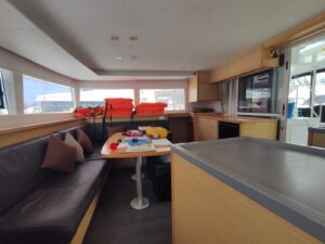 2016 Lagoon 450 Sport catamaran for sale - Saloon Image