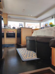 2016 Lagoon 450 Sport catamaran for sale - Saloon Image