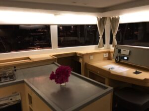 2016 Lagoon 450 Sport catamaran for sale - Ship / inside