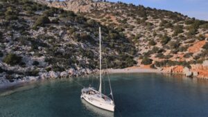 2017 Bavaria Cruiser 46 sailing yacht for sale - photo 4