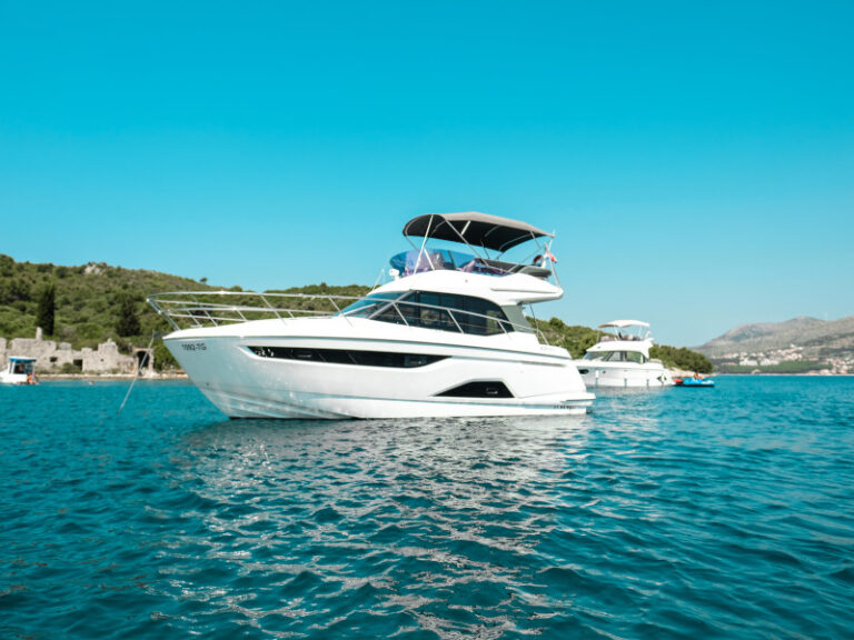 Bavaria Bavaria R40