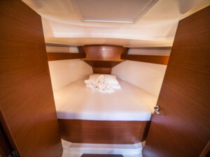 2017 Dufour 350 Grand Large sailing yacht for sale - photo 19