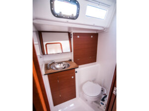 2017 Dufour 350 Grand Large sailing yacht for sale - photo 5