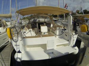 2017 Dufour 412 Grand large sailing yacht for sale - photo 2