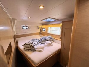 2017 Lagoon 400 S2 catamaran for sale - photo 14