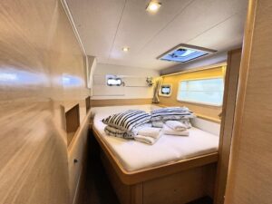 2017 Lagoon 400 S2 catamaran for sale - photo 5