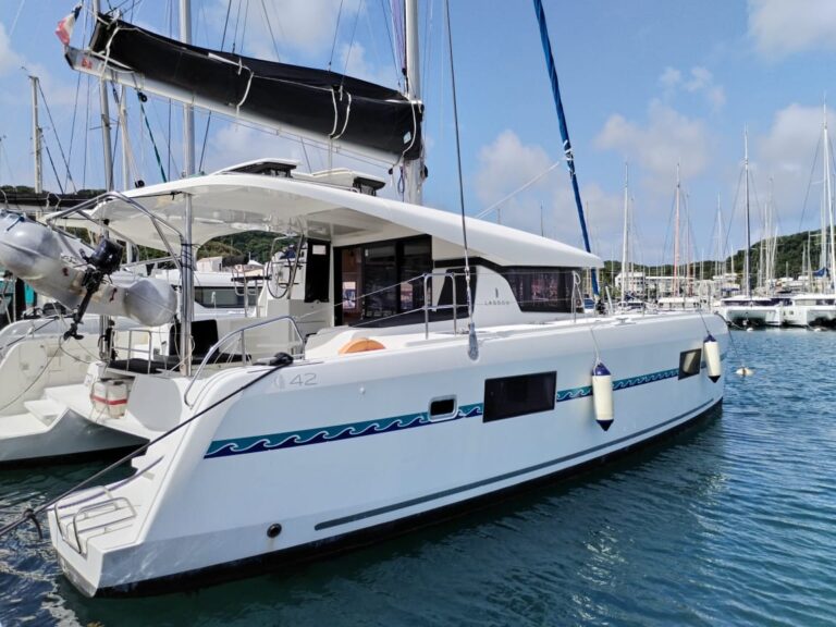 Lagoon Lagoon 42