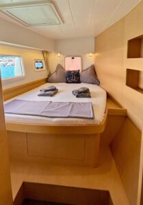 2017 Lagoon 42 catamaran for sale - Cabin 2