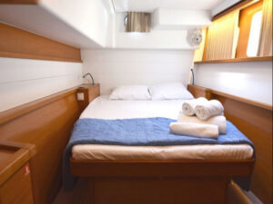 2017 Lagoon 450 Fly catamaran for sale - photo 13