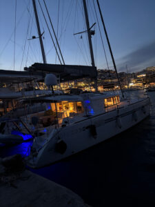 2017 Lagoon 450 Fly catamaran for sale - photo 2