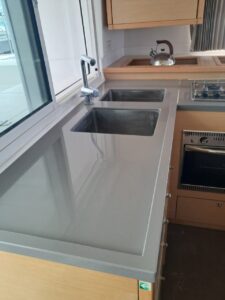 2017 Lagoon 450 Sport catamaran for sale - Kitchen 3 / Sink
