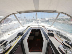 2017 Oceanis 48 sailing yacht for sale - photo 16
