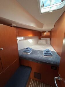 2018 Bavaria Cruiser 46 sailing yacht for sale - photo 2