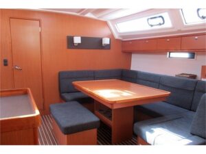 2018 Bavaria Cruiser 46 sailing yacht for sale - Interior image