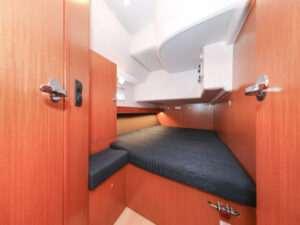 2018 Bavaria Cruiser 46 sailing yacht for sale - photo 2