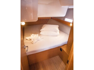 2018 Dufour 460 Grand Large sailing yacht for sale - photo 19