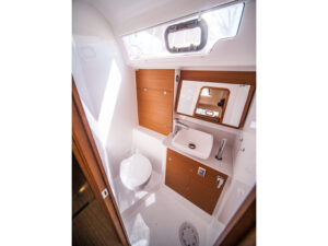 2018 Dufour 460 Grand Large sailing yacht for sale - photo 24