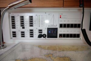 2018 Elan Impression 50 sailing yacht for sale - photo 2