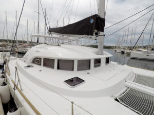 2018 Lagoon 380 catamaran for sale - Lagoon 380