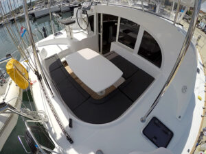 2018 Lagoon 380 catamaran for sale - Lagoon 380
