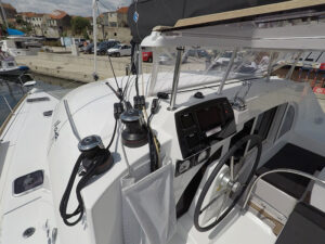 2018 Lagoon 380 catamaran for sale - Lagoon 380