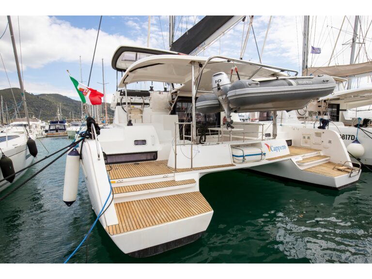Lagoon Lagoon 42