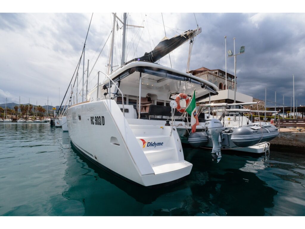 Lagoon Lagoon 450