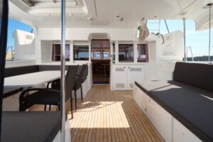 2018 Lagoon 450 catamaran for sale - Lagoon 450