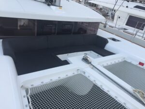 2018 Lagoon 450 Sport catamaran for sale - Lounge / net