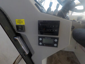 2018 Marex 375 motor yacht for sale - photo 5