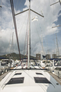 2018 Oceanis 45 sailing yacht for sale - esterno
