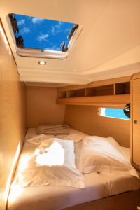 2018 Sun Odyssey 479 sailing yacht for sale - photo 7