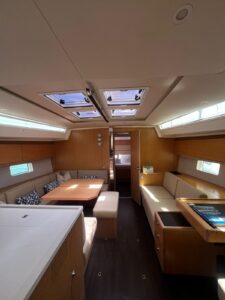 2019 Bavaria C50 sailing yacht for sale - photo 11