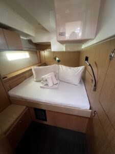 2019 Bavaria C50 sailing yacht for sale - photo 4