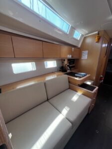 2019 Bavaria C50 sailing yacht for sale - photo 5