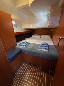 2019 Bavaria Cruiser 46 sailing yacht for sale - photo 2