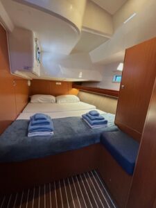 2019 Bavaria Cruiser 46 sailing yacht for sale - photo 4